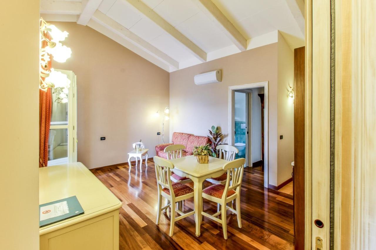 Residence Villa Il Casale - Appartamenti Wellness E Piscina Riscaldata Tovo San Giacomo Екстер'єр фото