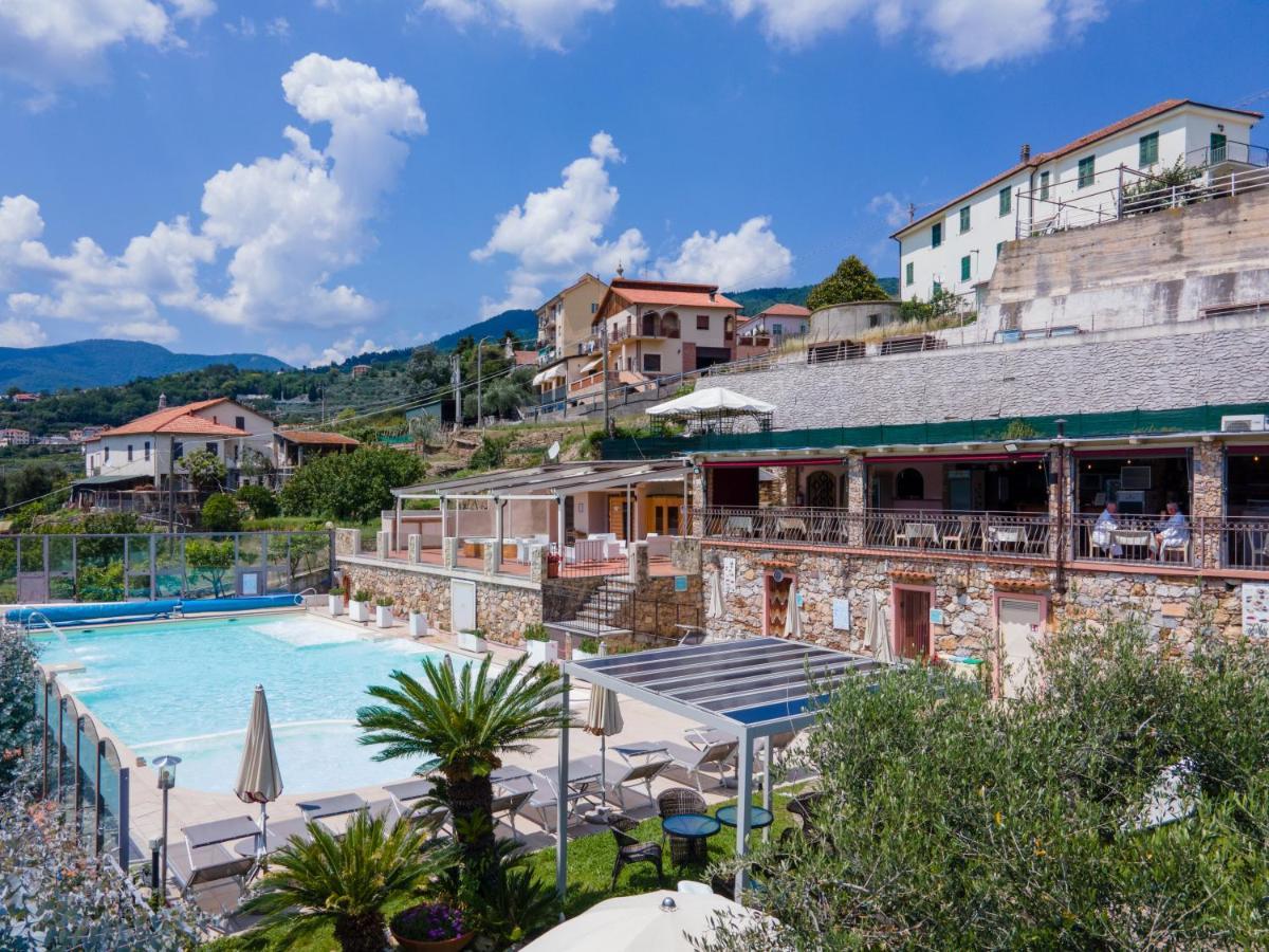 Residence Villa Il Casale - Appartamenti Wellness E Piscina Riscaldata Tovo San Giacomo Екстер'єр фото