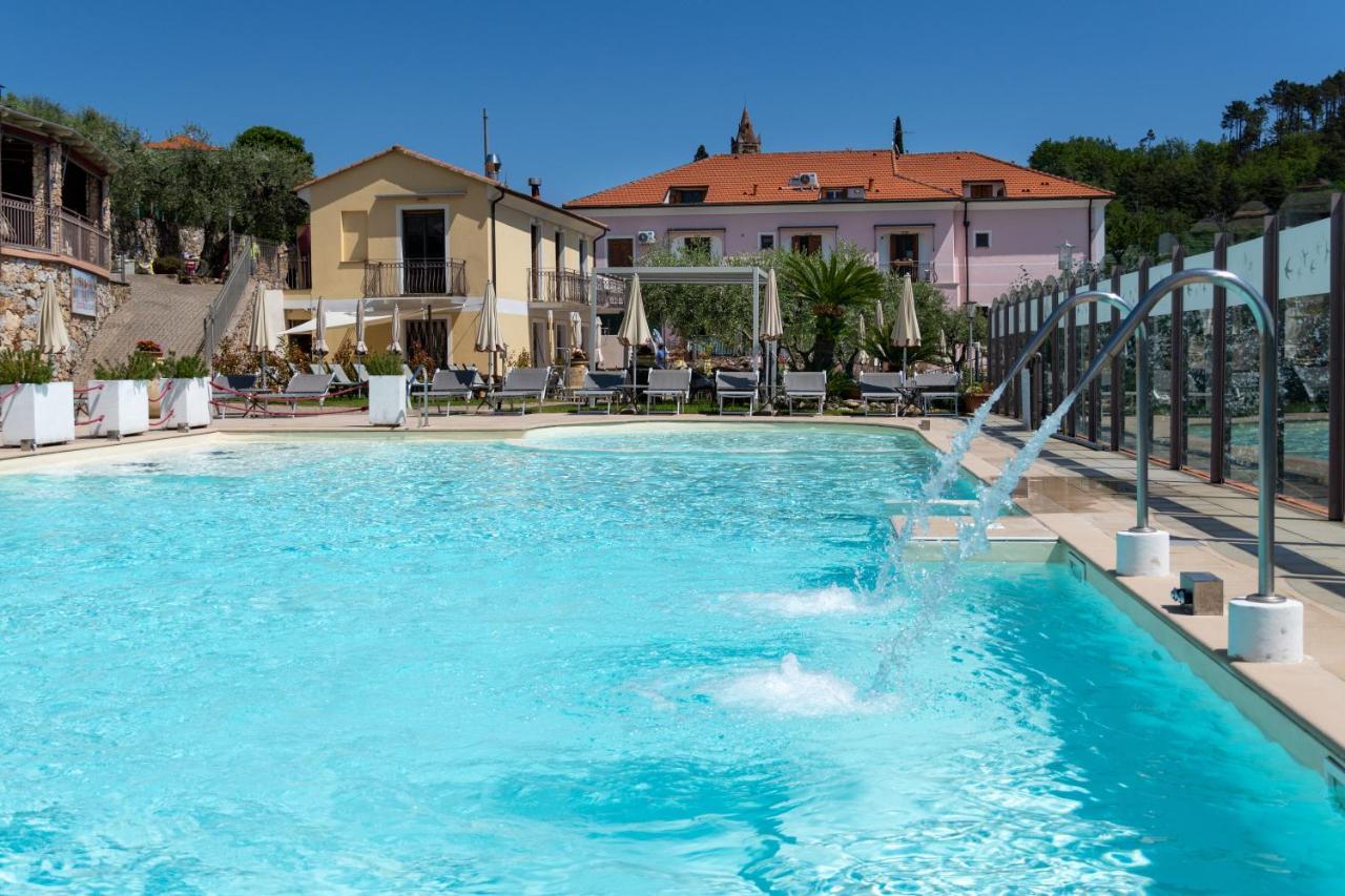 Residence Villa Il Casale - Appartamenti Wellness E Piscina Riscaldata Tovo San Giacomo Екстер'єр фото