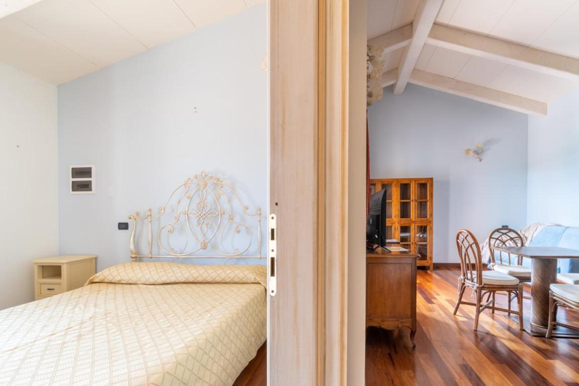 Residence Villa Il Casale - Appartamenti Wellness E Piscina Riscaldata Tovo San Giacomo Екстер'єр фото