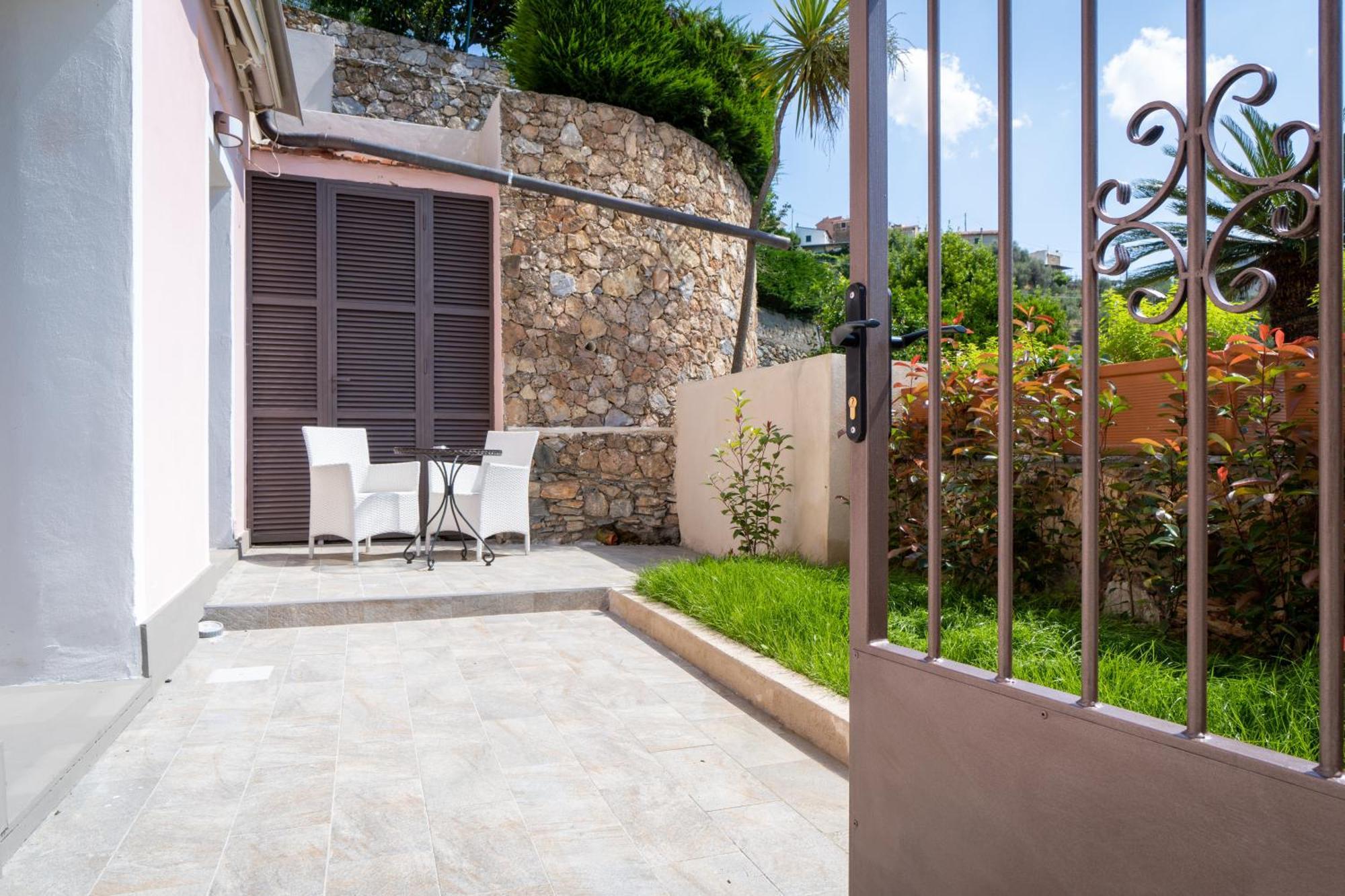 Residence Villa Il Casale - Appartamenti Wellness E Piscina Riscaldata Tovo San Giacomo Екстер'єр фото